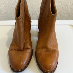 Massimo Dutti Tan / Brown Leather Ankle Boots Size 38